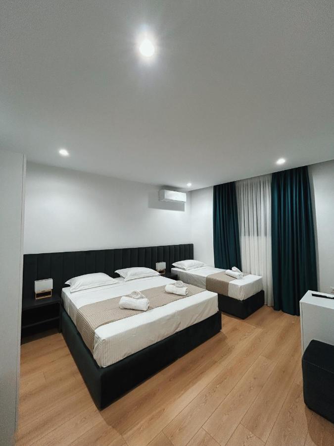 Clinton Tirana Inn 외부 사진